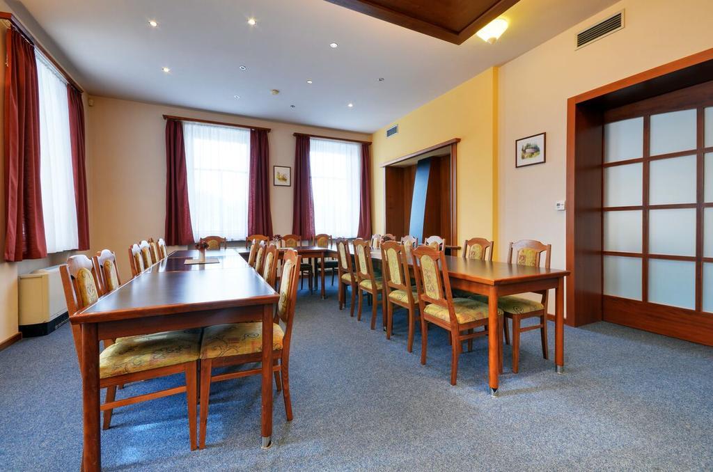 Hotel Filipinum Jablonné nad Orlicí Екстериор снимка