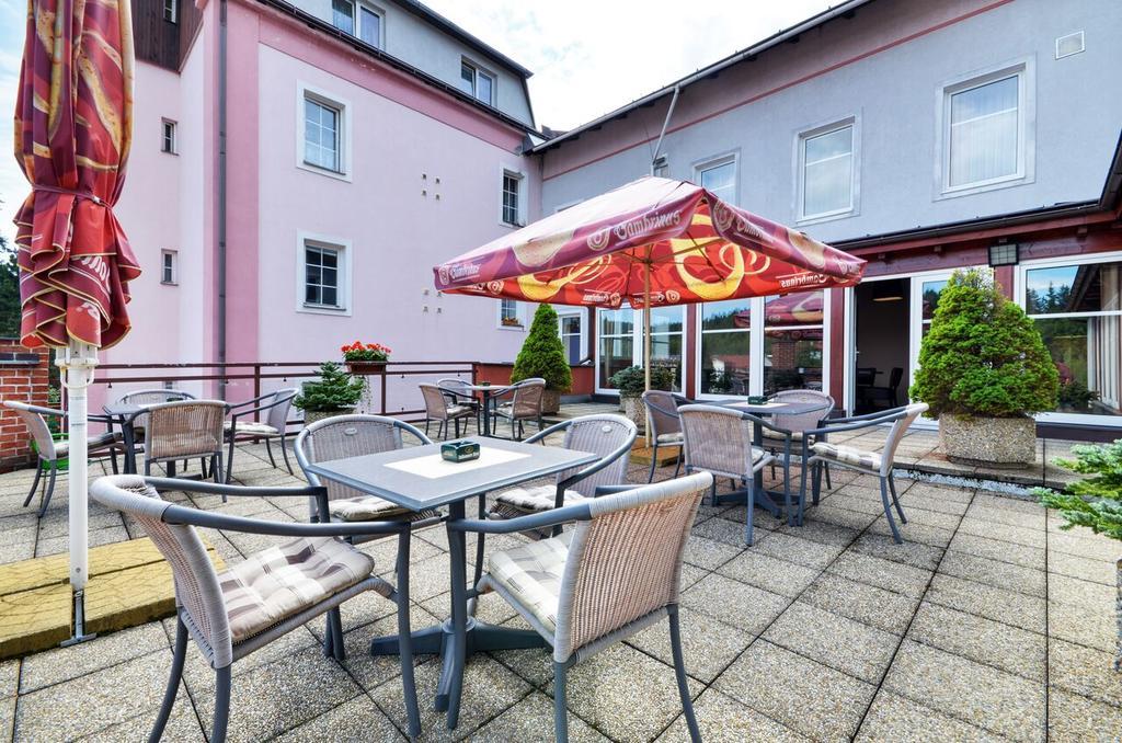 Hotel Filipinum Jablonné nad Orlicí Екстериор снимка