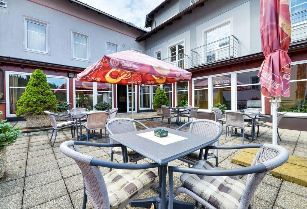 Hotel Filipinum Jablonné nad Orlicí Екстериор снимка